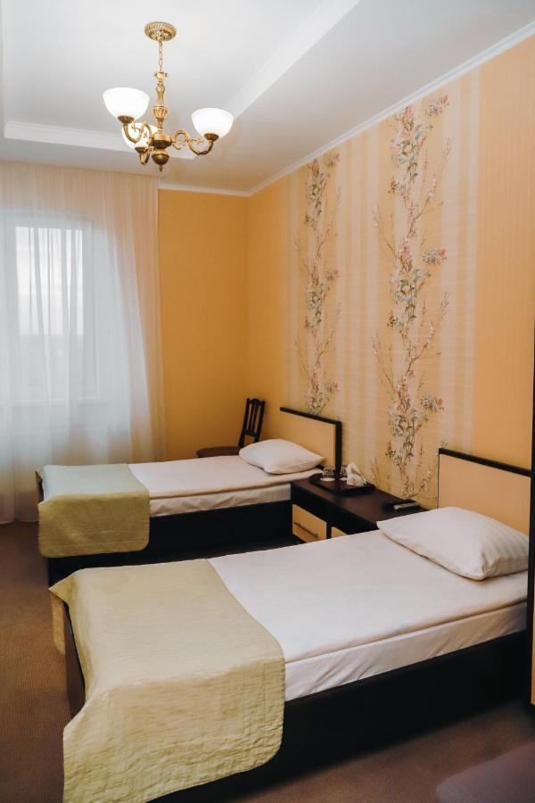 Готель Релакс Korostyshiv Ngoại thất bức ảnh