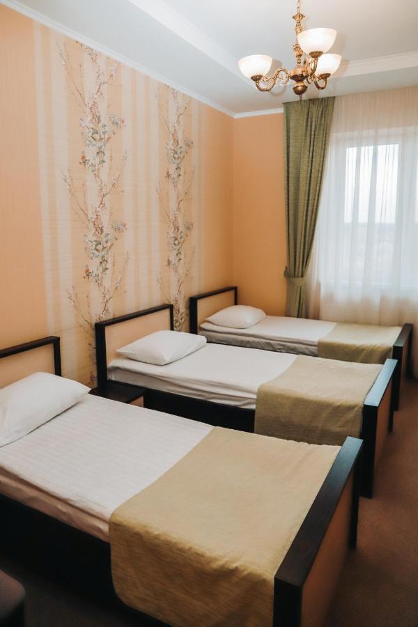 Готель Релакс Korostyshiv Ngoại thất bức ảnh