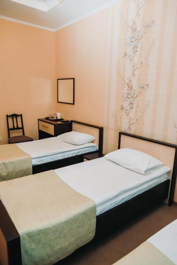 Готель Релакс Korostyshiv Ngoại thất bức ảnh